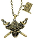 "COLLIER CRANE CAPITAINE DES PIRATES ET EPEE AVEC DRAPEAU PIRATE"