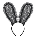 "OREILLES DE LAPIN EN DENTELLE NOIRE"