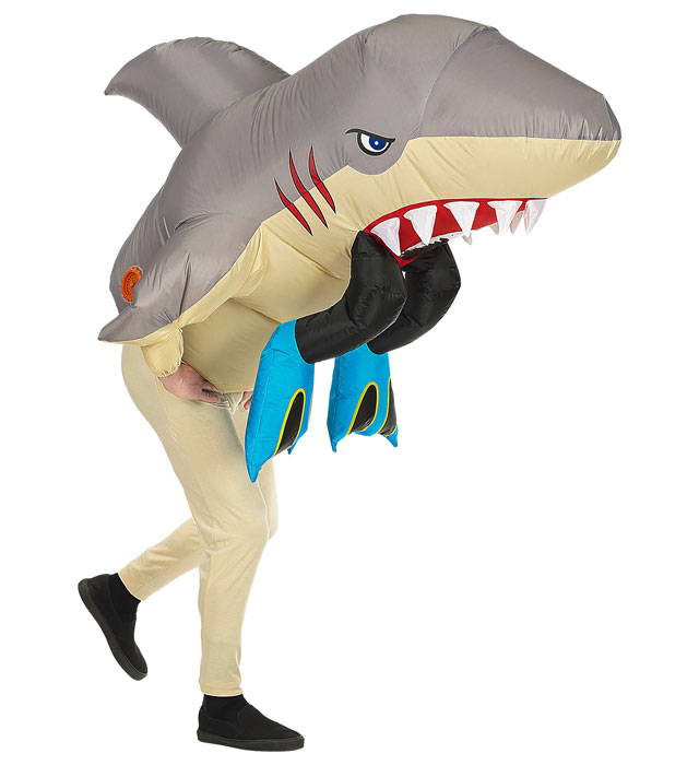 "ATTAQUE DE REQUIN" (grand costume gonflable avec ventilateur )