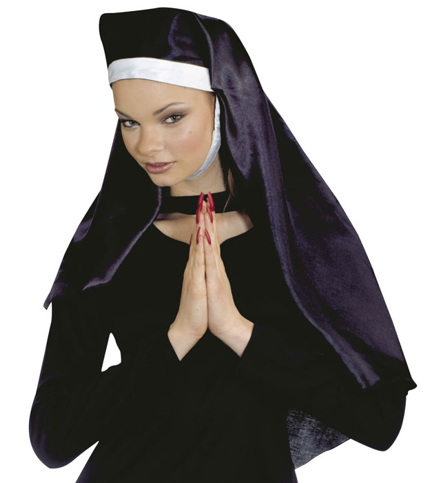 "CHAPEAU DE NONNE" en satin