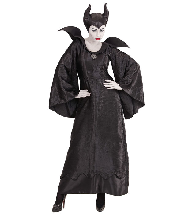 "MALEFICA" (robe, coiffe)