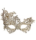 "LOUP ANTIQUE OR BARAQUE EN DENTELLE"
