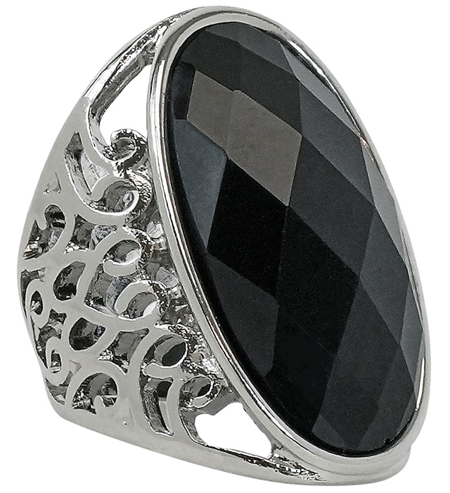 "BAGUE PIERRE NOIRE GOTHIQUE"