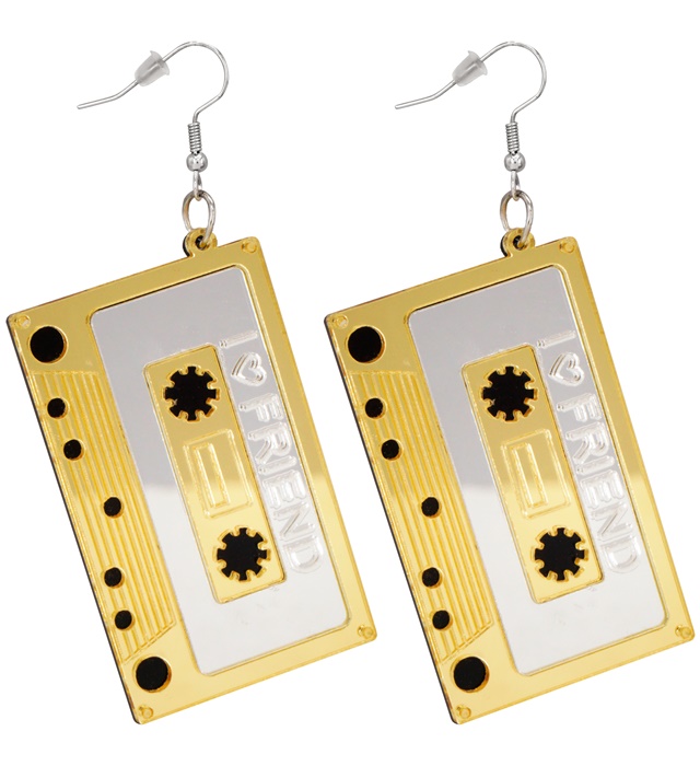 "BOUCLES D'OREILLES CASSETTE AUDIO ANNEES 80"